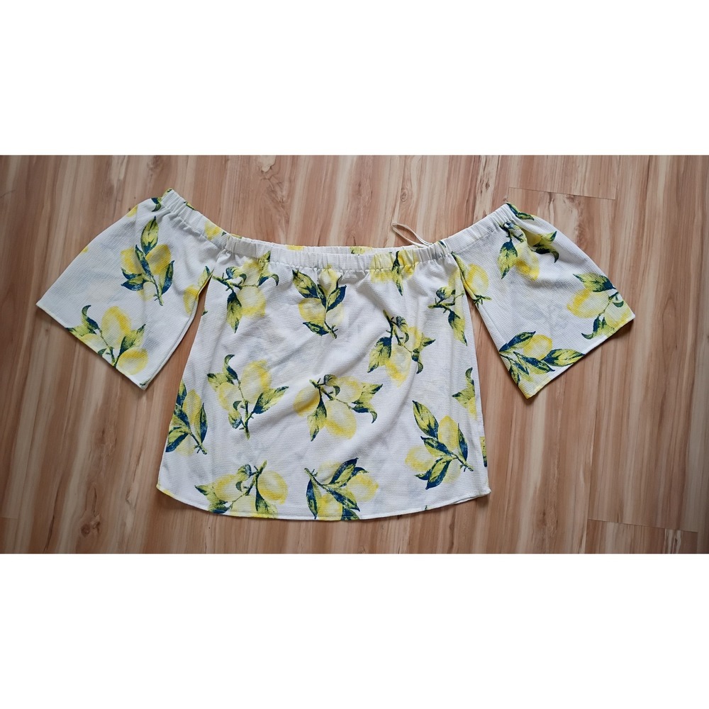 Sweet Wanderer Lemon Print Off The Shoulder Top Ivory Medium